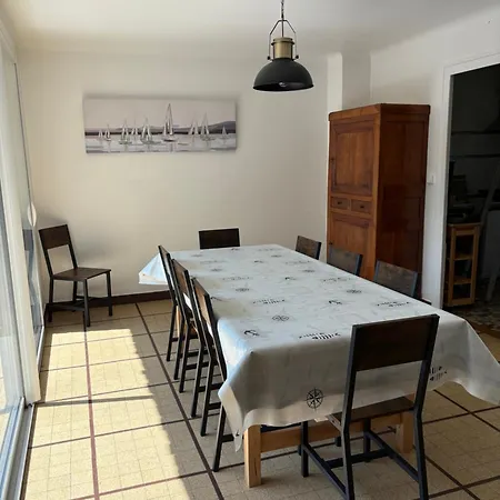Сasa de vacaciones Maison à 250m De La Grande De Pont-mahé *